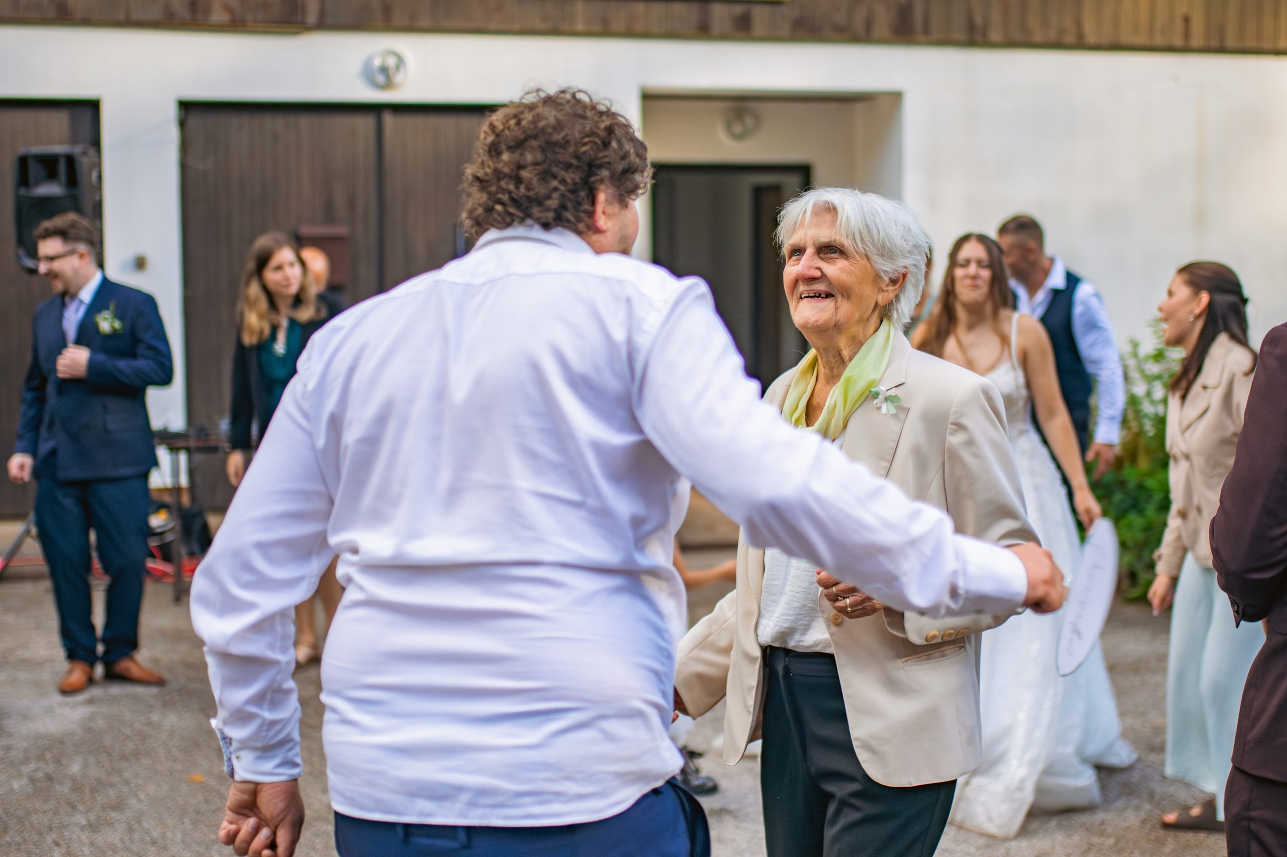 Svatba 22. srpna 2026, svatební fotografie Vojtěcha Flídra, snímek 450